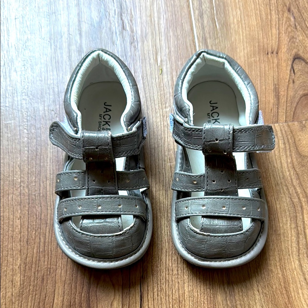Jack and Lily gray toddler sandals size 24 (7)